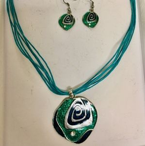 Necklace and earrings set